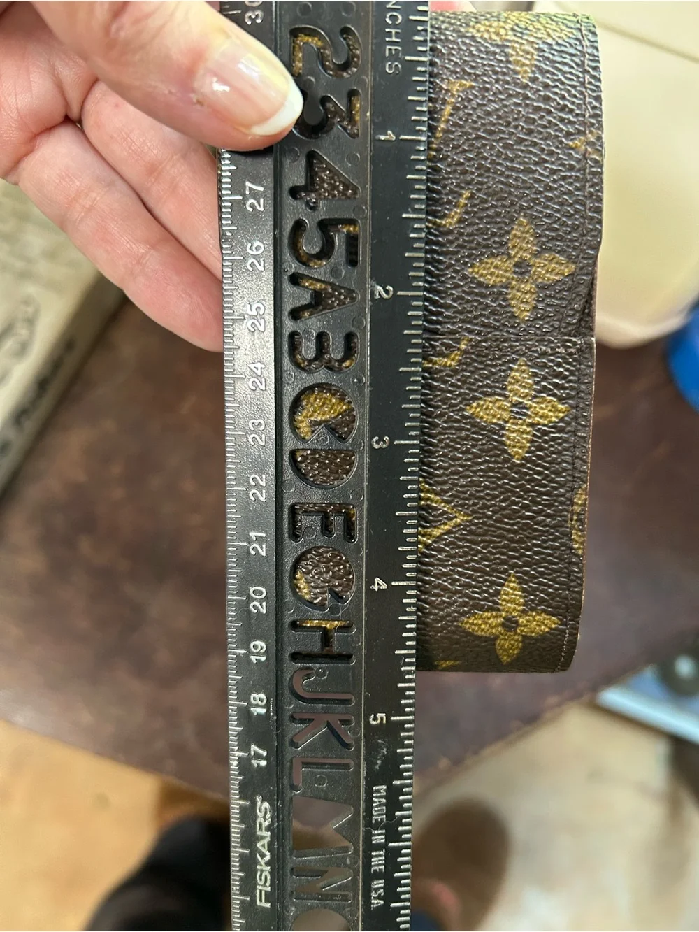 Louis Vuitton compact louis